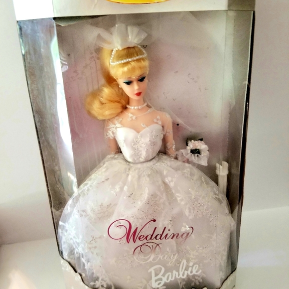 COLLECTORS' EDITION/REPRODUCTION WEDDING BARBIE/NEW IN BOX - Picture 1 of 4